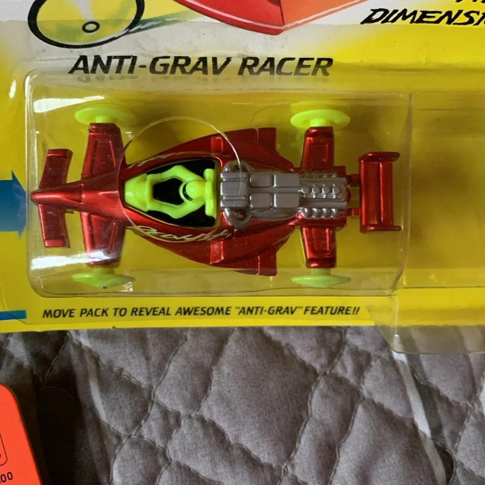 Matchbox Zero G Anti-Gravity Racers and Torque Spin Racers Vintage 🆕